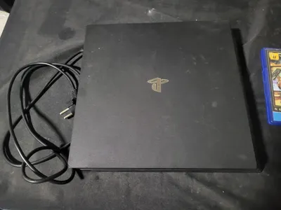 PS4 sotiladi srochna 1
