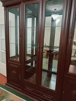 stenka mebel holati zor narhi400ming som 1