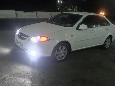 Lasetti 1.8 jentira qilinggan 1