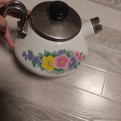 Чайник эмалированный, советский 1