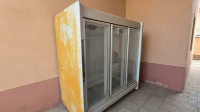 холодильник морозильник витрина