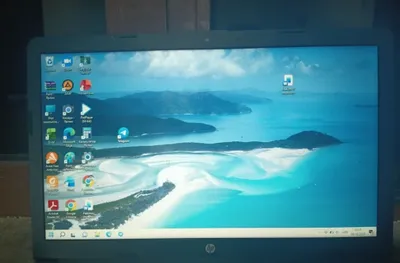 Windows 11 Pro. HP 1