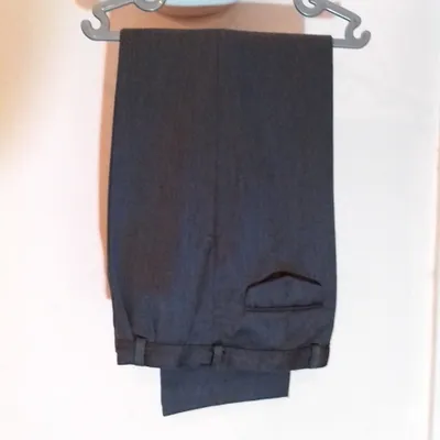 Erkaklar uchun jun sviterlar.