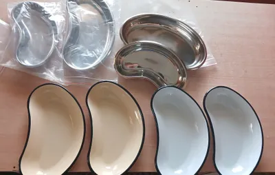 Tibbiy qayiqchalar sotiladi. 1