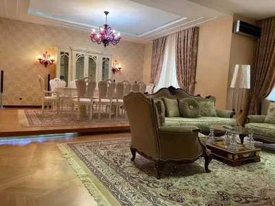 Сдаётся квартира в самом Центре (Шевченко) 1