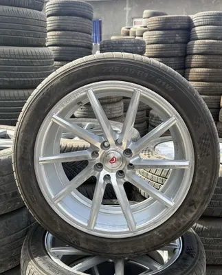Диски Vossen R17, шины Kumho 225/45/17 1