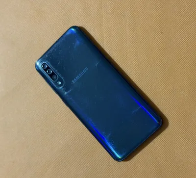 Samsung Galaxy A50 1