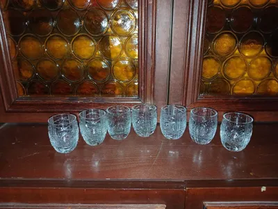 vintage sovet stakanlari 1 dona 25,0 so‘m Qo‘ng‘iroqlar 09:00 dan 18:00 gacha 1
