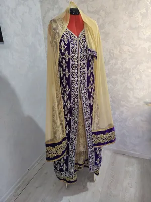 Hindiston sari ansambli