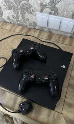 Продам Sony PlayStation 4 Fat 500 GB 1