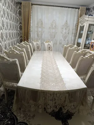 1 стол, 12 стульев 1