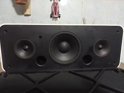 A’lo holatdagi iPod HiFi stereo tizimi 1