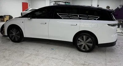 Продается Li Auto I8 2025 1