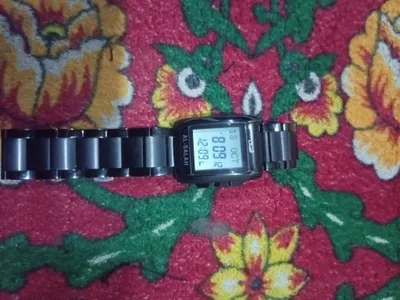 Продаются мужские часы 1