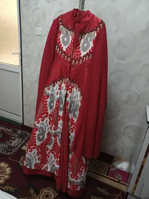 Свадебное платье продаётся, состояние хорошее, надевалось 1 раз 1