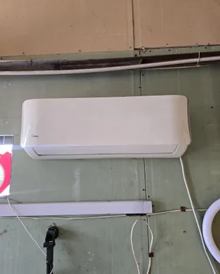 Кондиционер Midea на 12 тысяч BTU 1