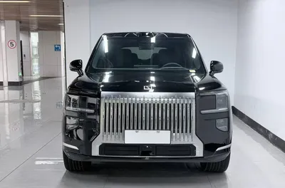 Срочно Продаётся Zeekr 9 X 1