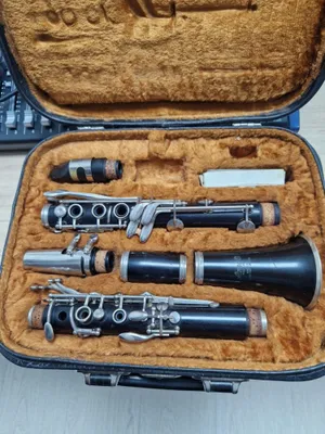 Klarnet Amati derevyani 1