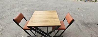 Loft uslubida yasalgan stol stullar sotiladi