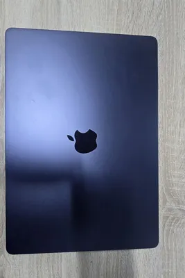 MacBook Air 15, M3, 8–256 ГБ 1