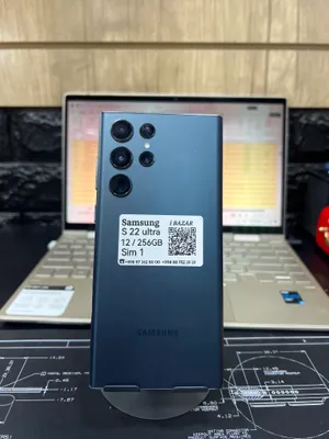 Samsung S22 Ultra, память 12/256 ГБ 1