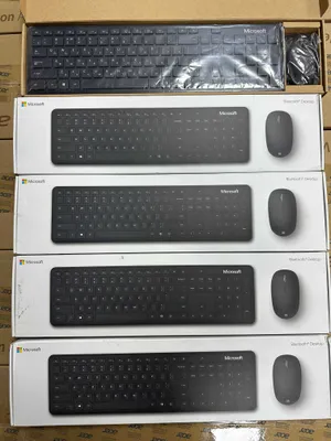 Комплект клавиатура+мышь Microsoft Bluetooth, беспроводной, черный 1