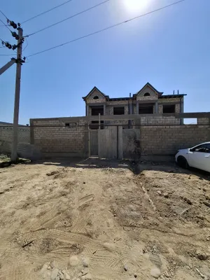 Продаётся дом-коробка, Мехнат 1