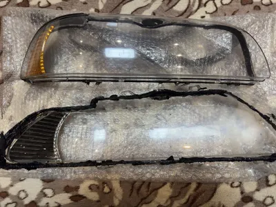 BMW E39 faralari oynalari / ishlatilgan 1