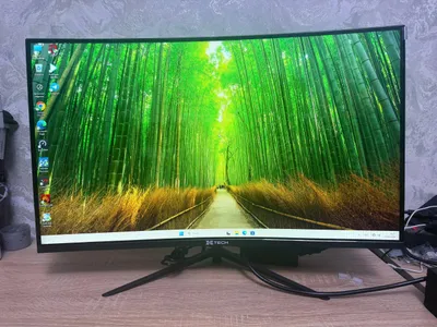 Xtech 27" 100 Gts Curved monitor