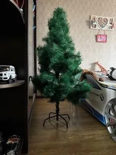 Yangi yil archasi. 1