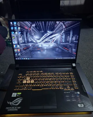 ASUS ROG Strix G512LI 1
