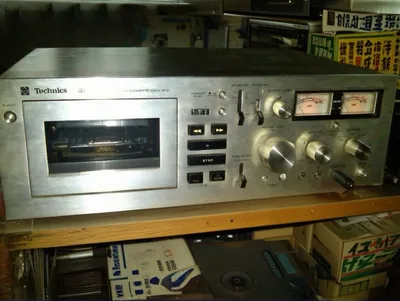 Technics RS-676 kasseta dekasi 1973-yil 1