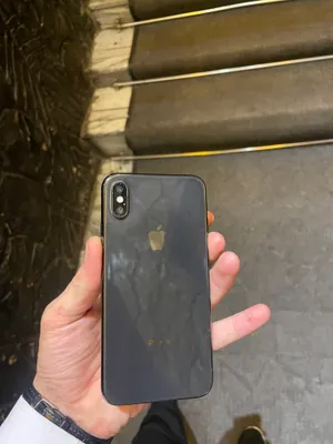 Продаётся iPhone X, 256 ГБ, чёрный 1