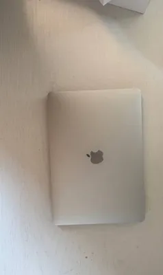 Macbook air 13 ,2020 1