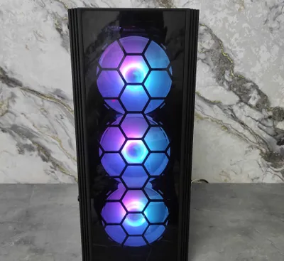 Shoshilinch sotiladi: i5 8400 GTX 1070 OC 16/500GB keys