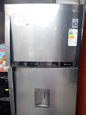 LG холодильник 1