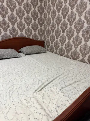 Двуспальная кровать с матрасом 1