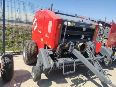 Рулонный прессподборщик MetalFach Z562 1