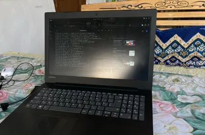 Продаётся Lenovo | 4 ГБ ОЗУ | 1 ТБ | 15,6” 1