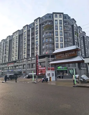 Продам 2-4х ком. Ж/К China House 1