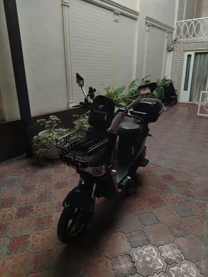 Drongo elektr skuteri 1