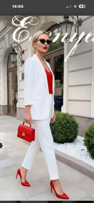 Белый брючный костюм GIZIA