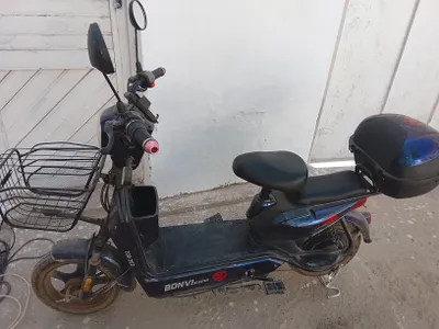 Скутер Bonvi 1