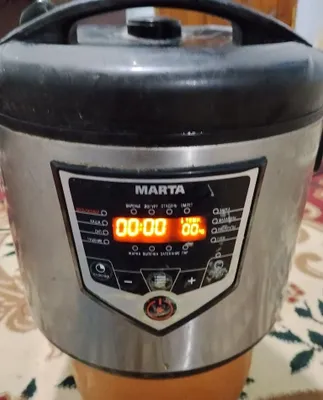 Мультиварка «МАРТА» продаётся 1