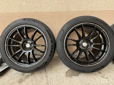 Diska sotiladi xolati oʻrta 215/55 ZR17 1
