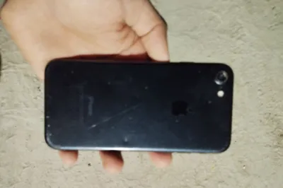 Продаётся iPhone 7 по низкой цене 1