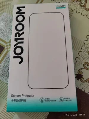 iPhone 15/16 Plus uchun himoya oynasi sotiladi 1