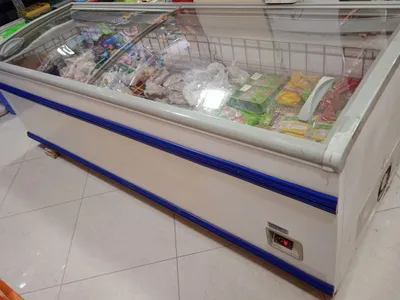 Продаётся итальянский морозильник COSTAN.