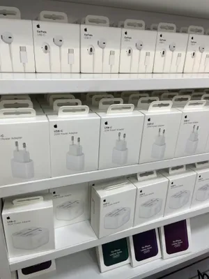 Зарядка iPhone, адаптер Apple 20W 1