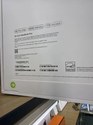 MacBook Pro 16, 48 GB tezkor xotira, 1 TB SSD, M5 Pro